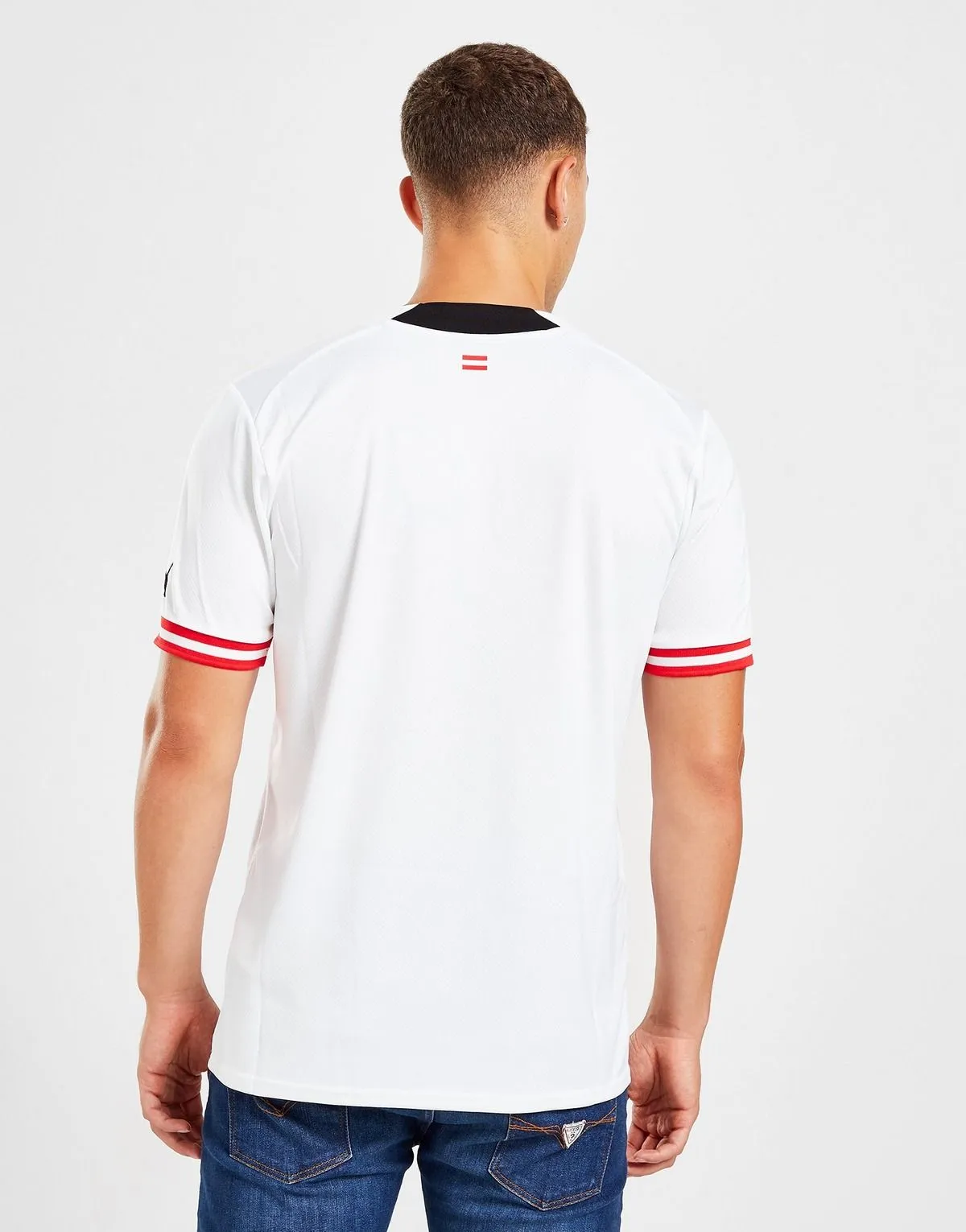 camiseta_austria_reserva_2022_dos