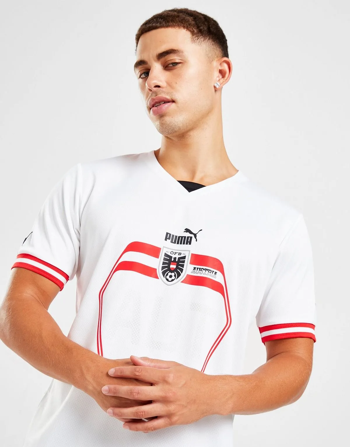 camiseta_austria_reserva_2022_tres