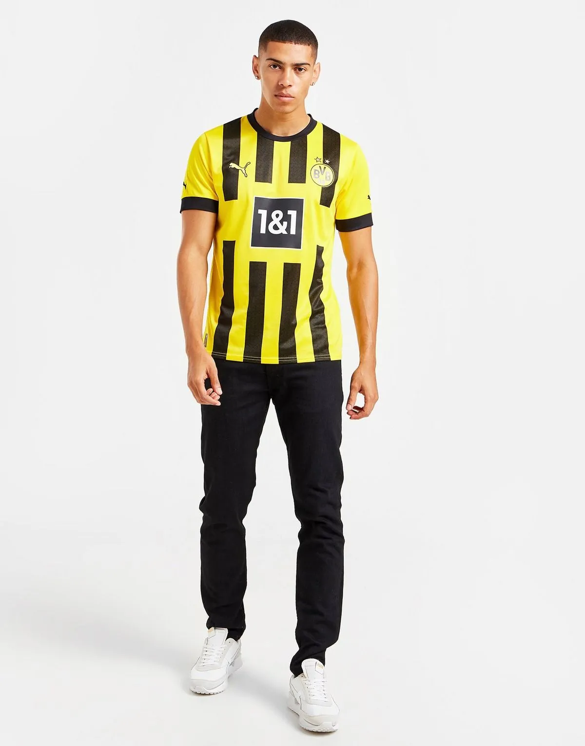 camiseta_borussia_dortmund_primera_22-23_tres