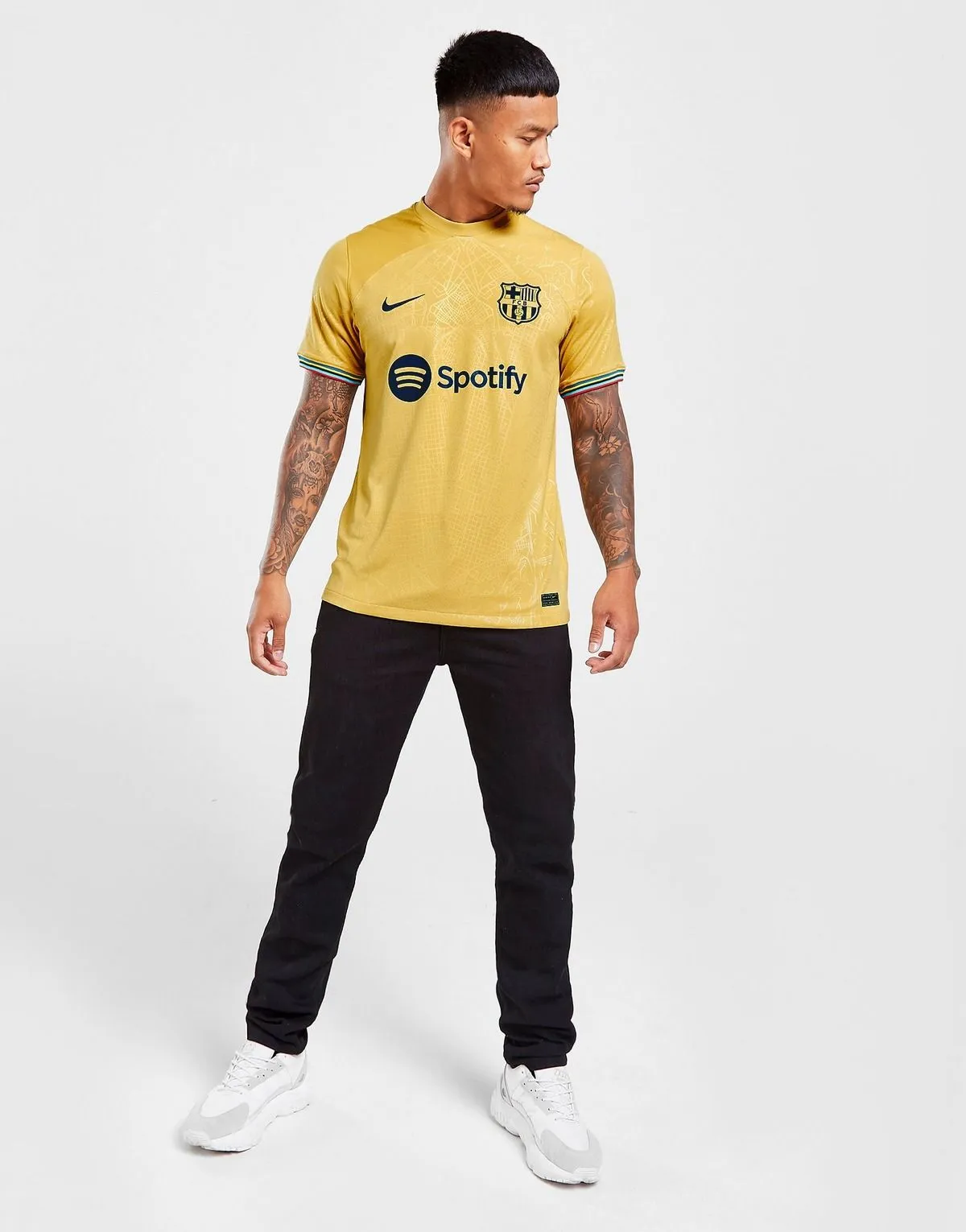 camiseta_fc_barcelona_segunda_22-23_cuatro