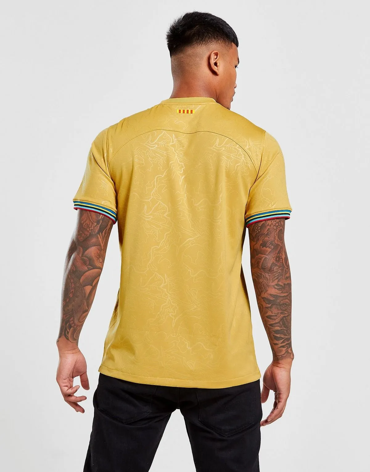 camiseta_fc_barcelona_segunda_22-23_dos