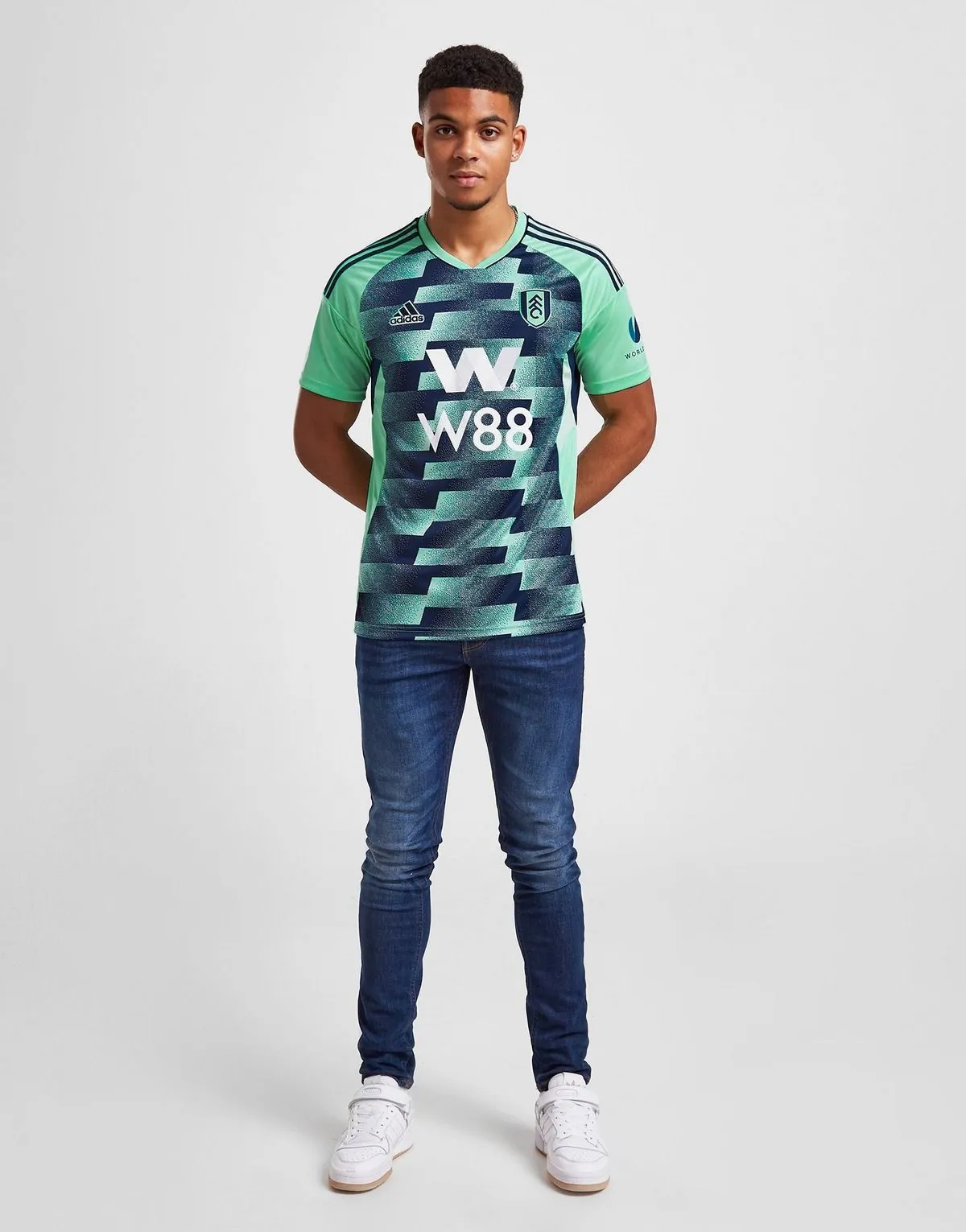 camiseta_fulham_segunda_equipacion_22-23_cinco