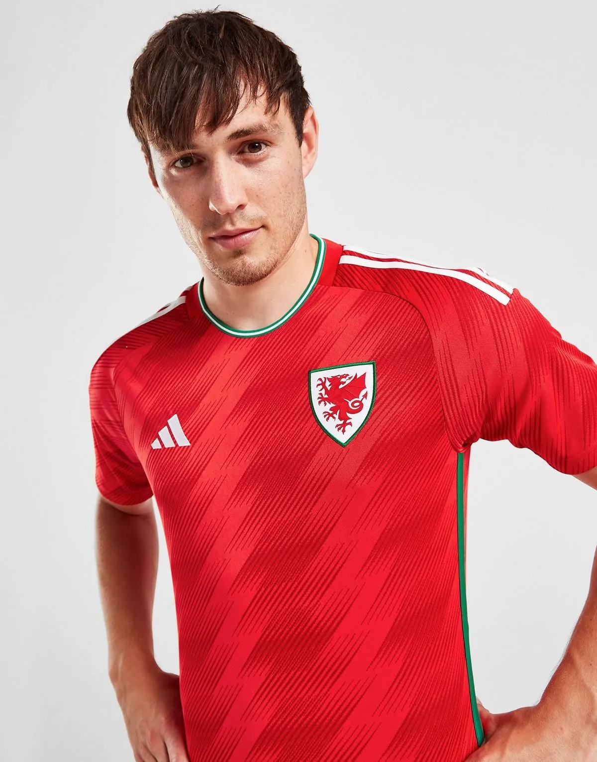 camiseta_gales_titular_2022_uno