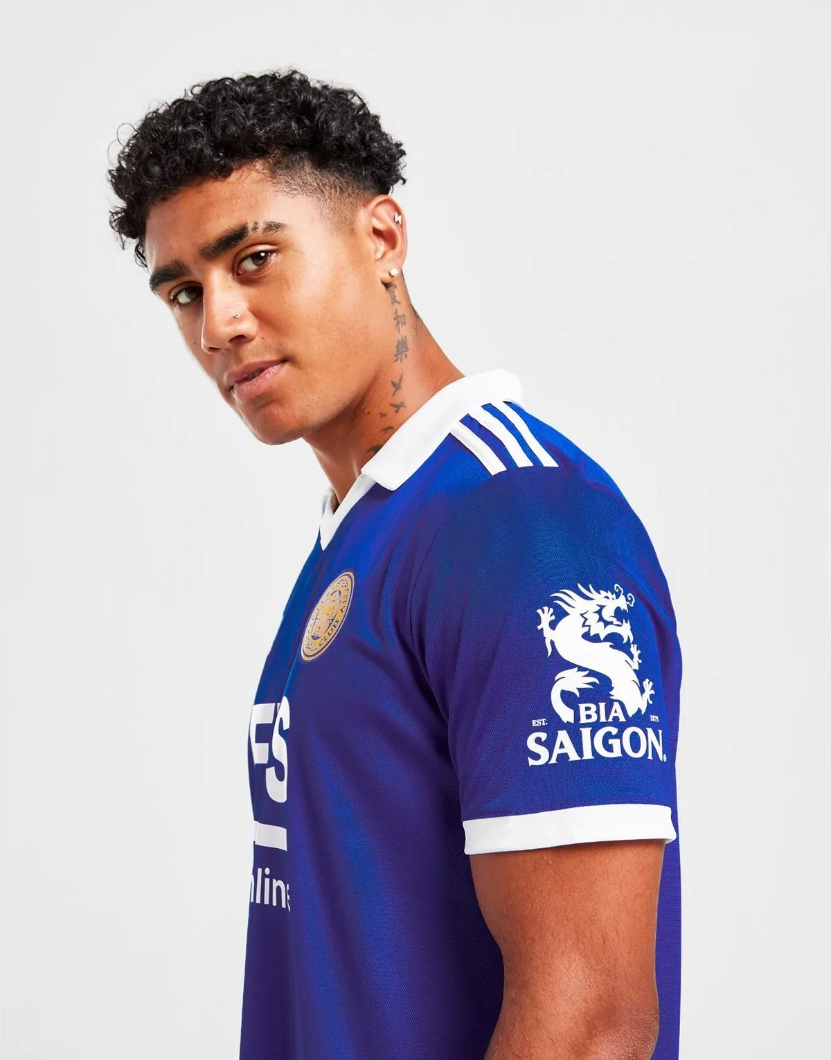 camiseta_leicester_primera_equipacion_22-23_cuatro