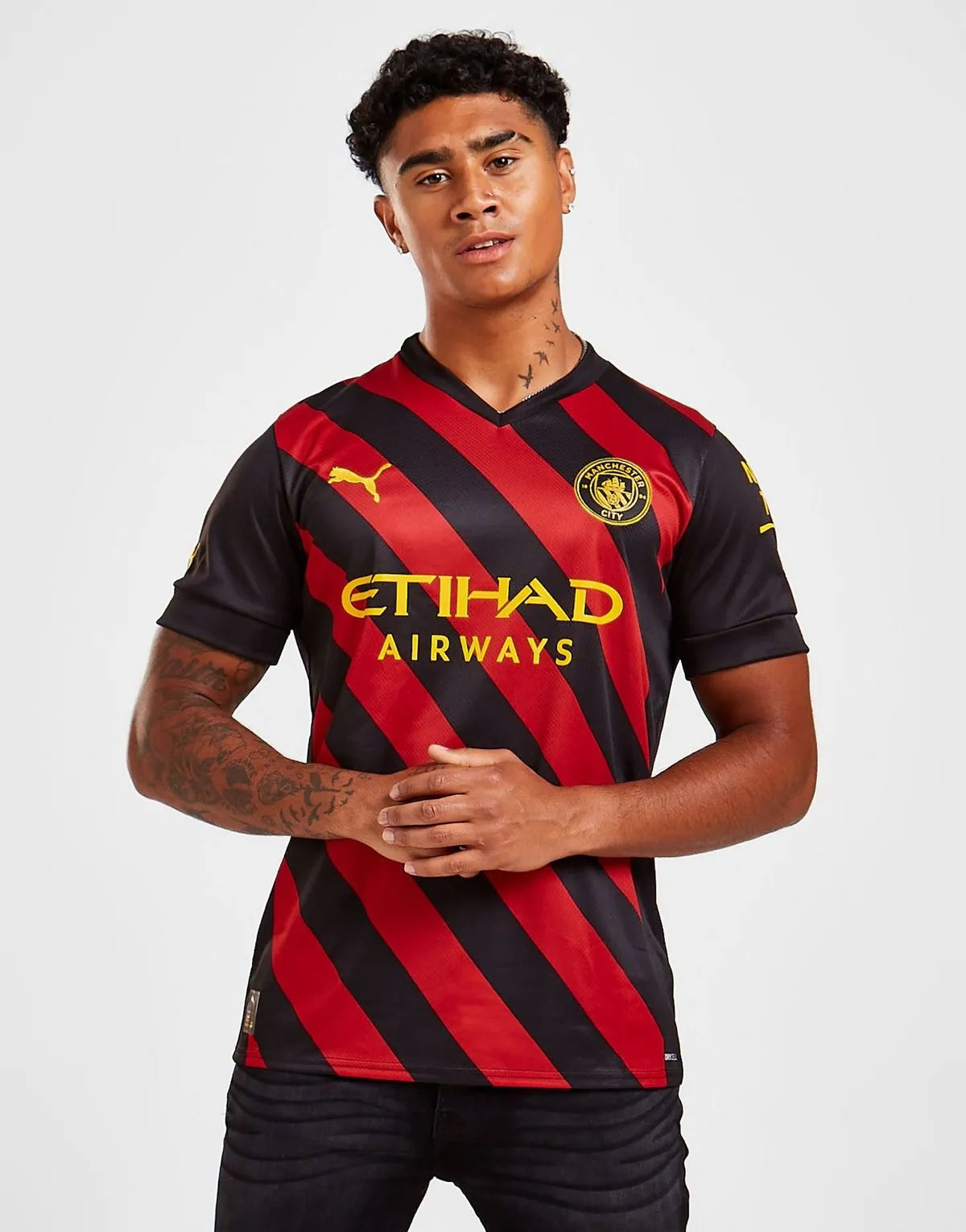 camiseta_manchester_city_segunda_equipacion_22-23_uno