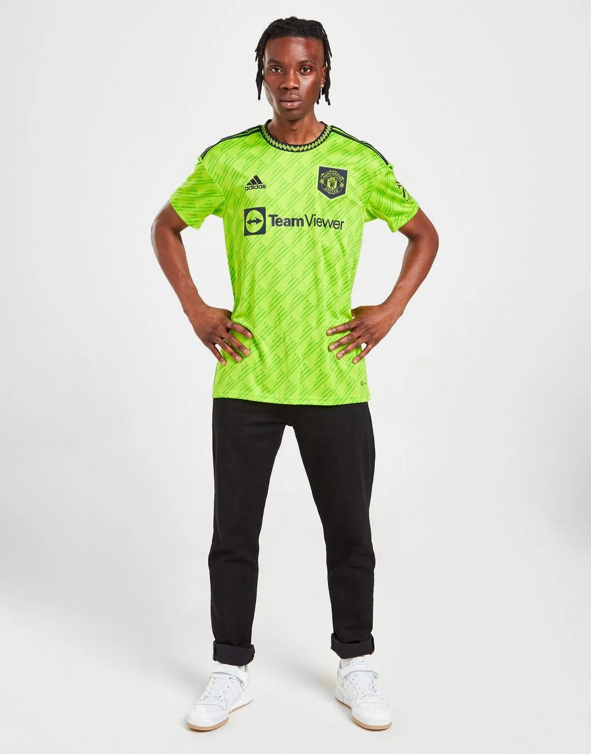 camiseta_manchester_united_tercera_equipacion_22-23_cuatro