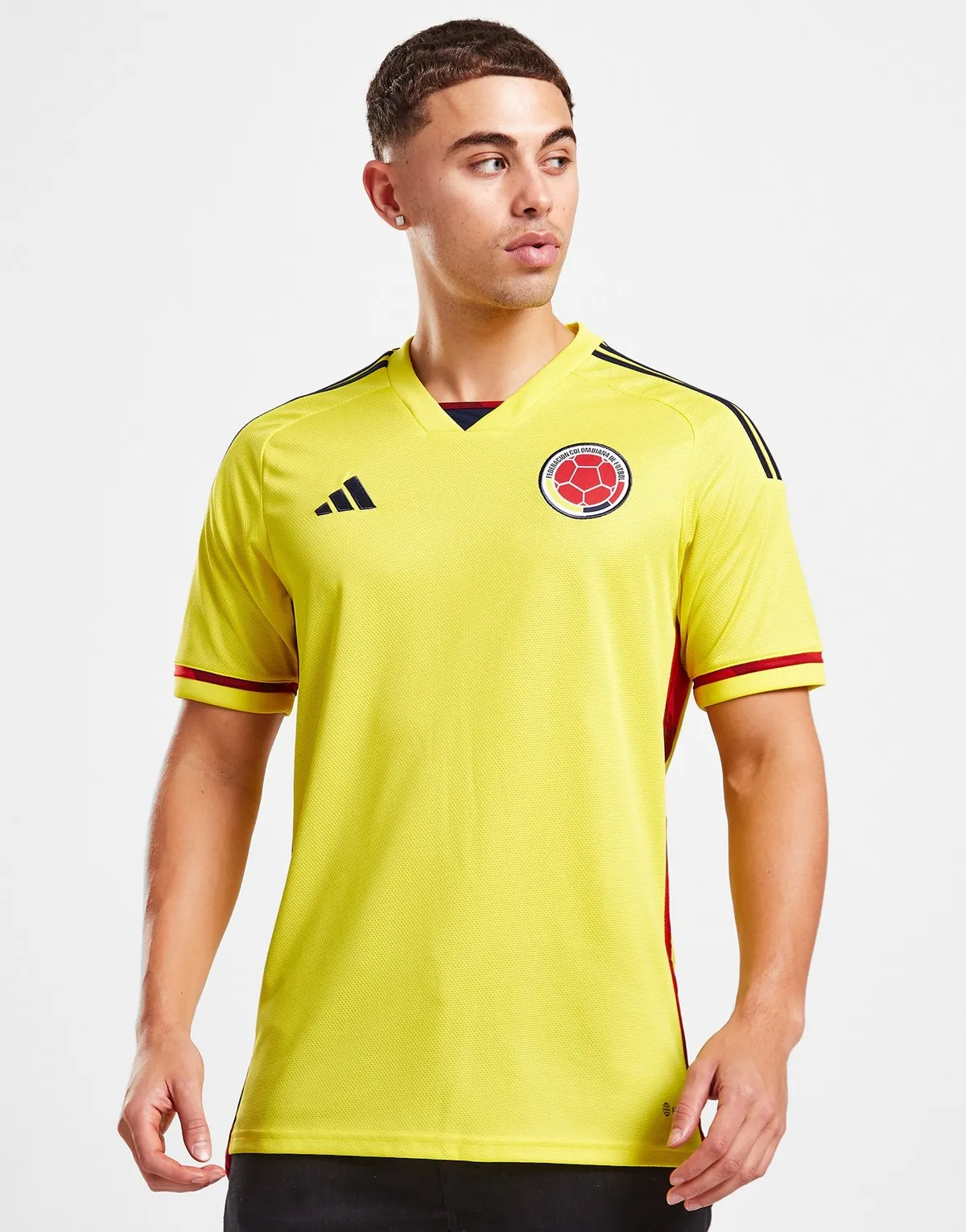 camiseta_colombia_adidas_titular_2022_uno