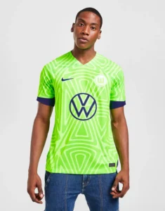 camiseta_wolfsburgo_titular_22-23_uno