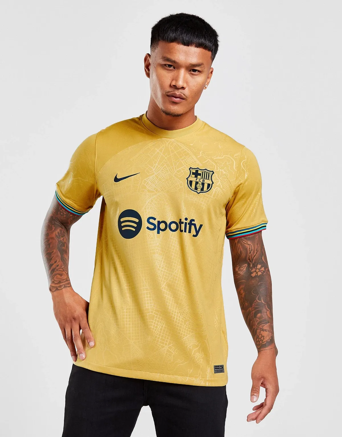 fc_barcelona_segunda_equipacion_uno