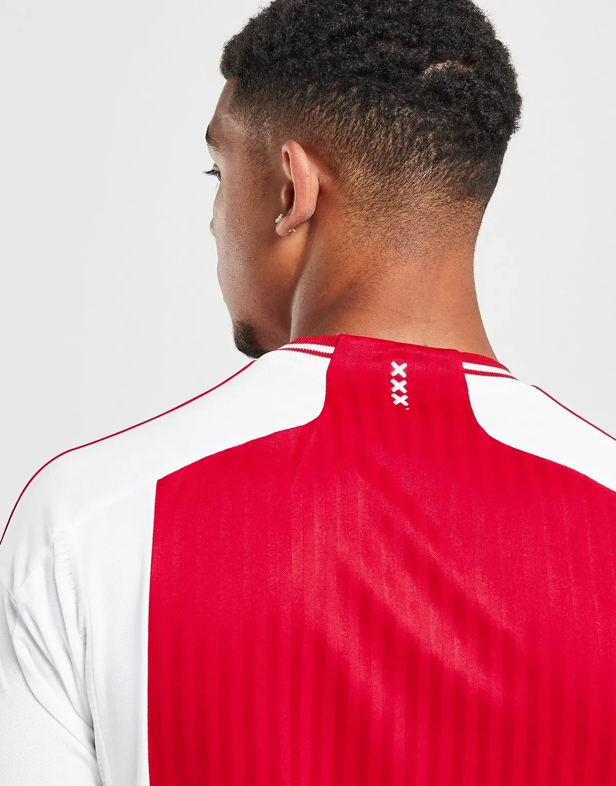 camiseta_ajax_primera_equipacion_23-24_nuca