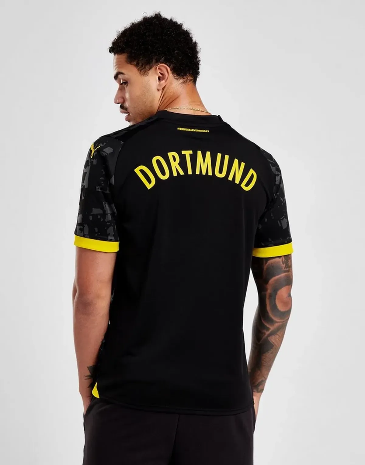 camiseta_borussia_dortmund_segunda_equipacion_23-24_espalda