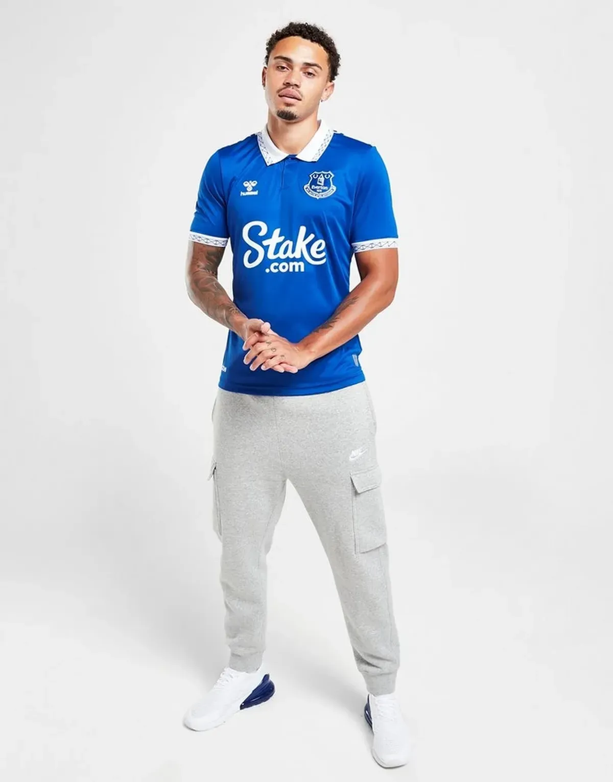 camiseta_everton_fc_primera_equipacion_23-24_modelo
