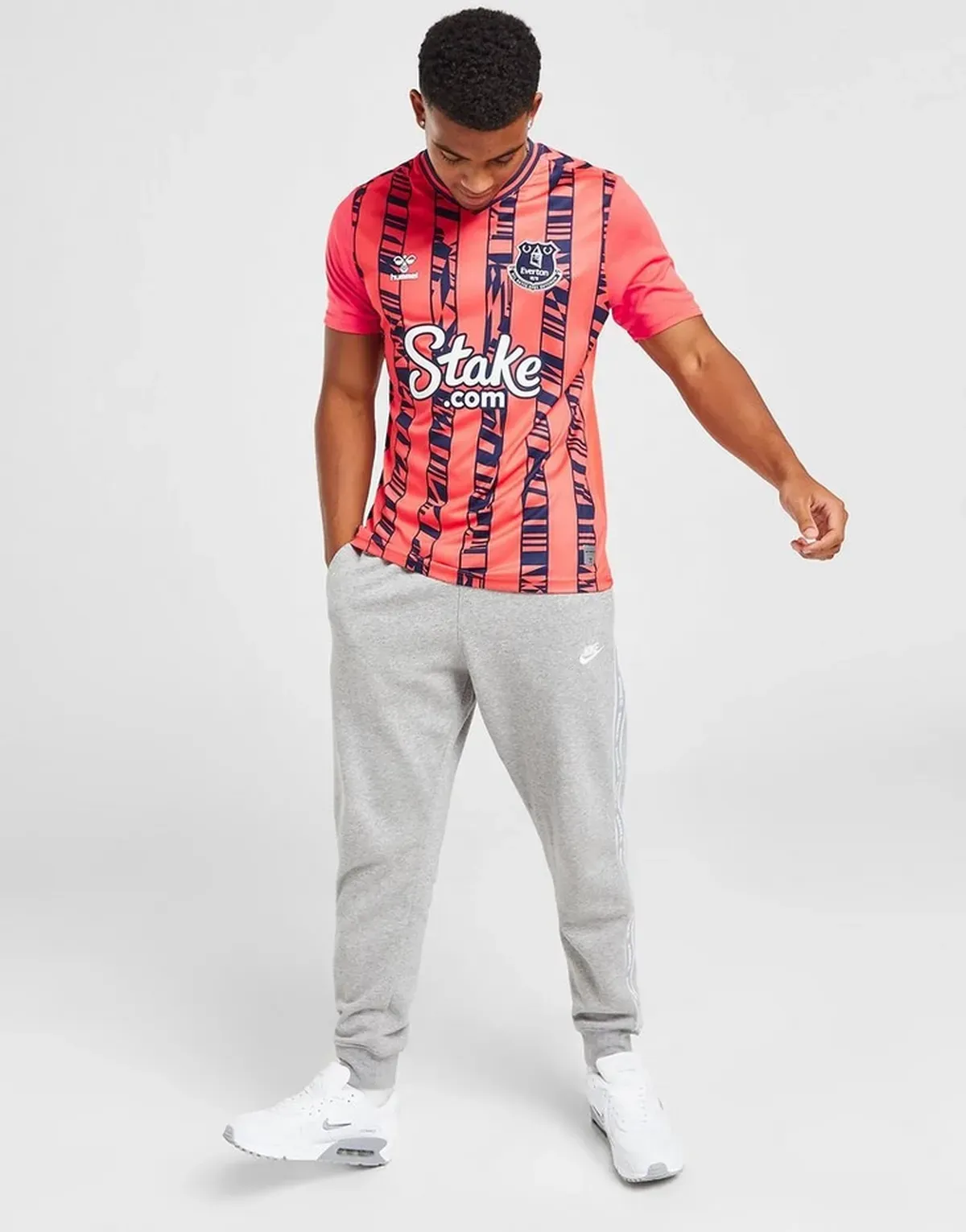 camiseta_everton_fc_segunda_equipacion_23-24_modelo