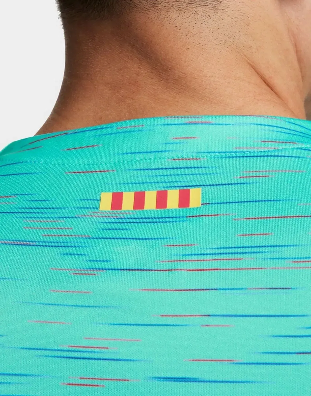 camiseta_fc_barcelona_tercera_equipacion_23-24_detalle