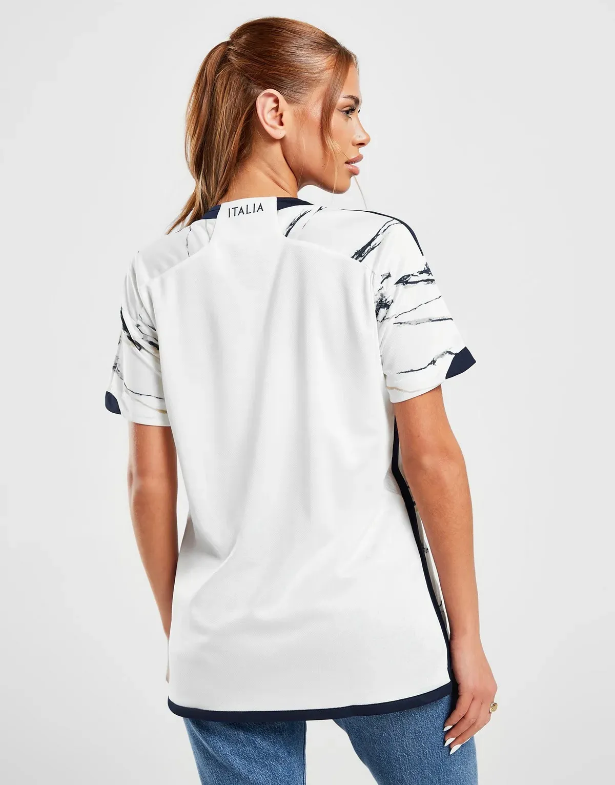 camiseta_italia_reserva_mujer_2023_espalda