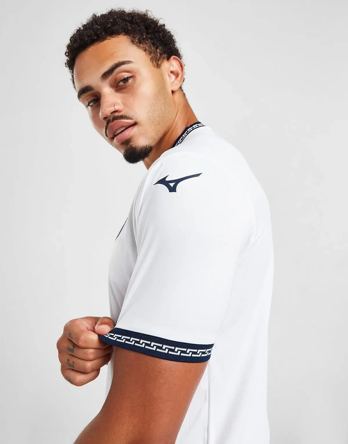 camiseta_lazio_tercera_equipacion_23-24_detalle_manga
