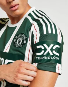 camiseta_manchester_united_segunda_equipacion_23-24_principal