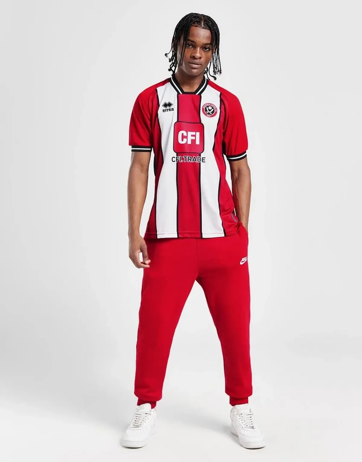 camiseta_sheffield_united_fc_primera_equipacion_23-24_modelo