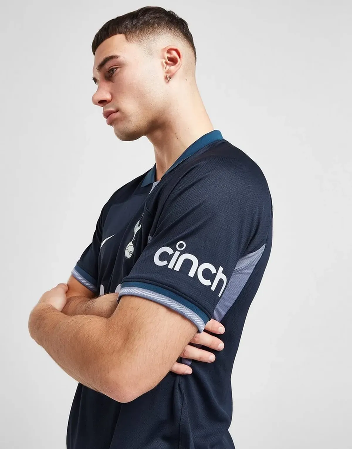 camiseta_tottenham_hotspur_segunda_equipacion_23-24_manga