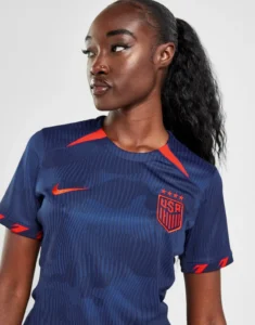 camiseta_usa_reserva_mujer_2023_modelo