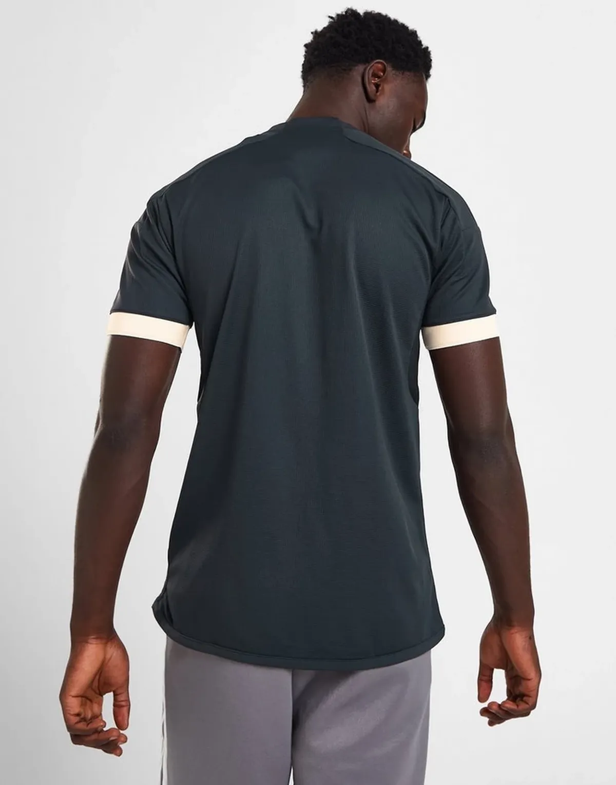 juventus_tercera_equipacion_23-24_espalda
