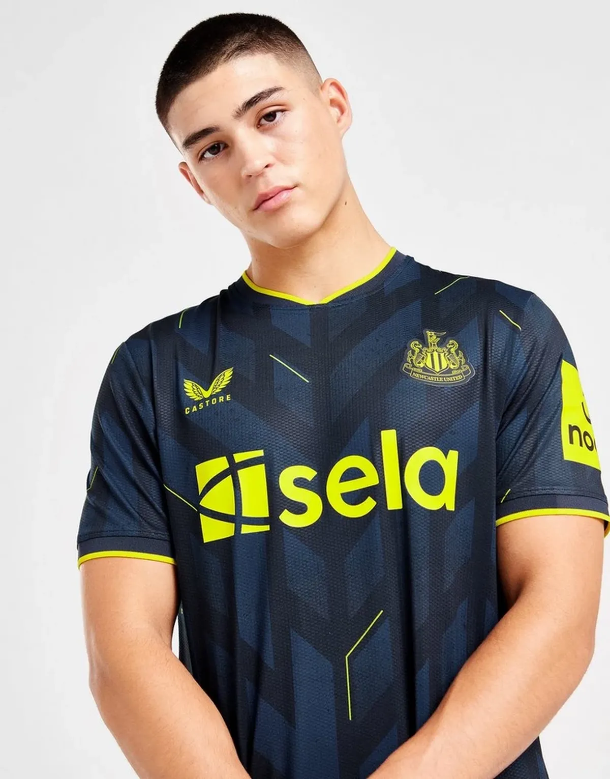 newcastle_united_tercera_equipacion_23-24_principal