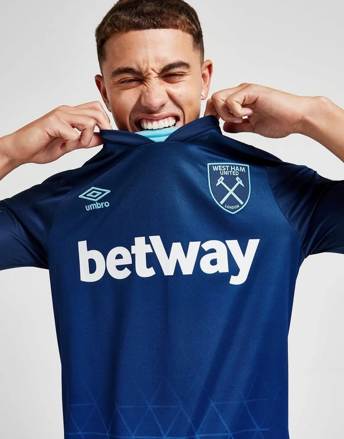 west_ham_united_tercera_equipacion_23-24_frontal